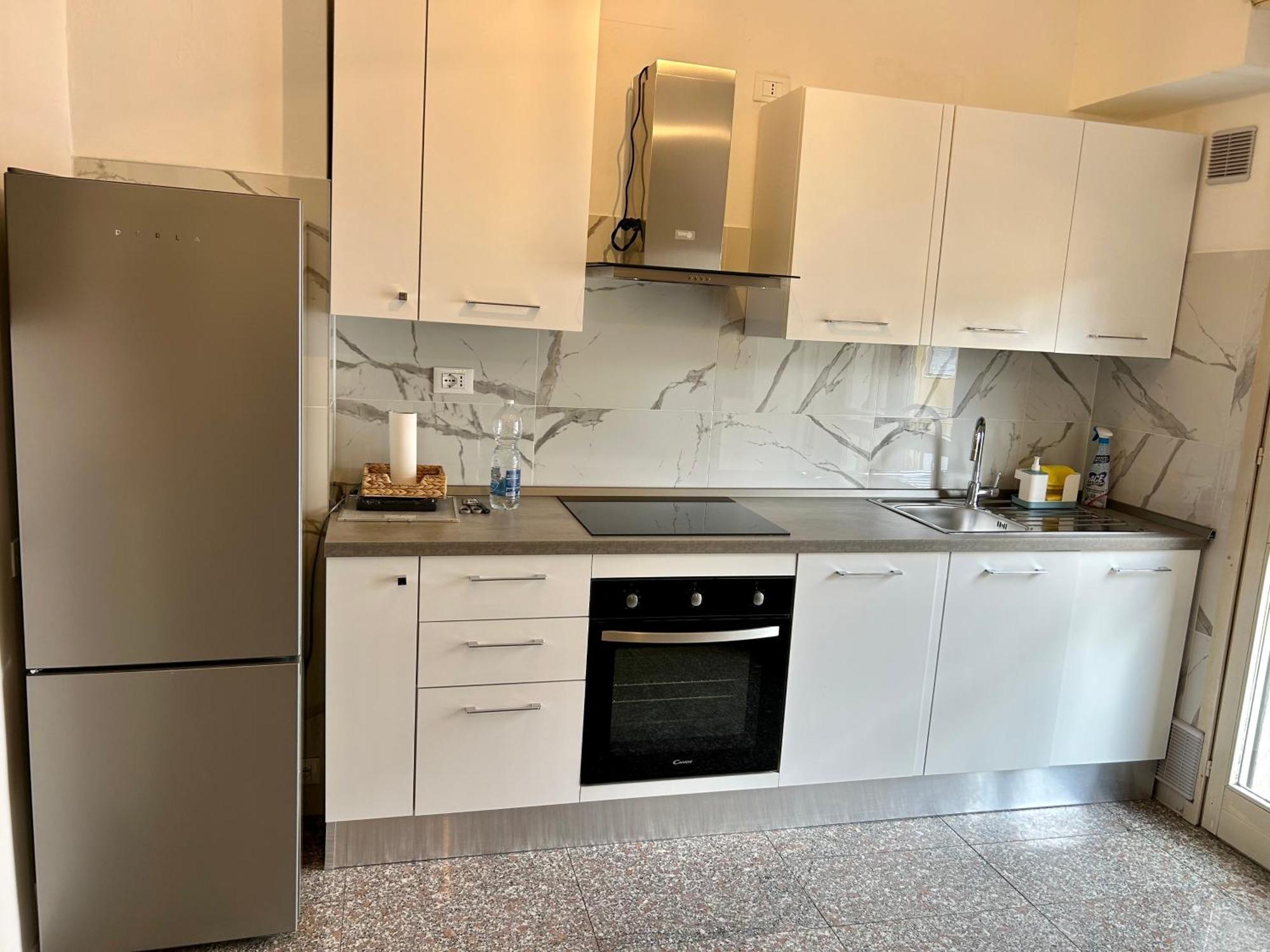 Bed Station -Self Check In- Bed and Breakfast Bergamo Buitenkant foto