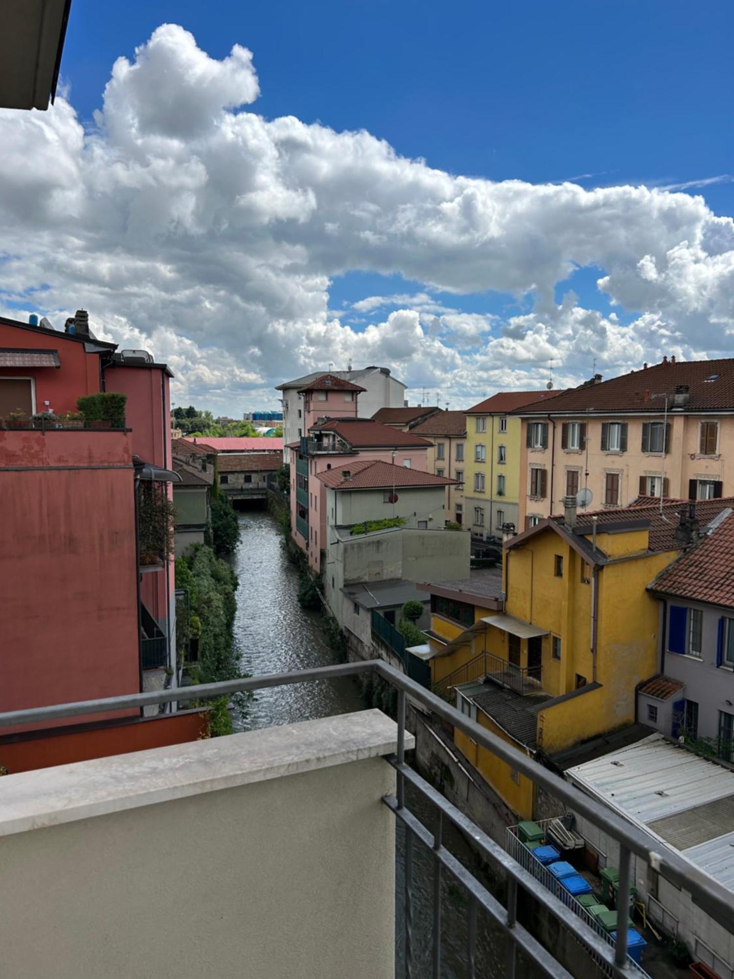 Bed Station -Self Check In- Bed and Breakfast Bergamo Buitenkant foto